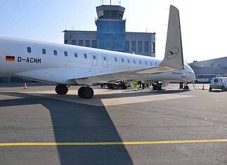 Lufthansa am Flughafen Paderborn/Lippstadt