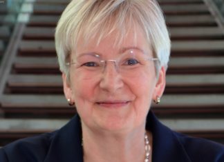 Andrea Wächter ist neue Geschäftsführerin Personal und Arbeitsdirektorin bei der DFS Deutsche Flugsicherung GmbH.