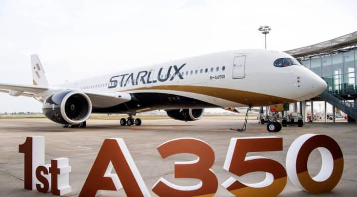 Airbus A350 für Starlux eröffnet Widebody-Flotte STARLUX bekam ihren ersten Airbus A350 von Airbus ausgeliefert. Es ist das erste Großraumflugzeug für die Airline überhaupt.