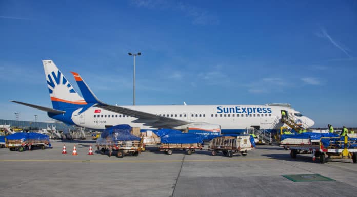 SunExpress Luftbrücke für Opfer des Erdbebens in der Türkei gestartet SunExpress Luftbrücke für Opfer des Erdbebens in der Türkei gestartet