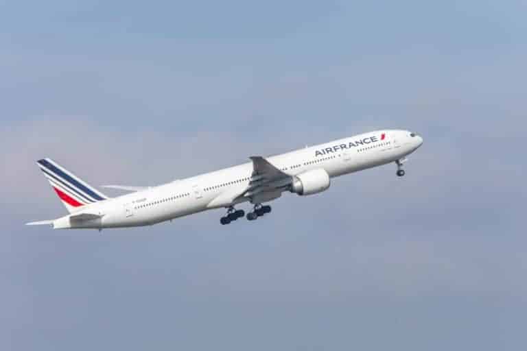 Air France Boeing B777-300