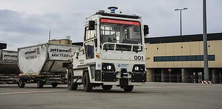 Autonomer Gepäck- und Frachtschlepper am Fraport