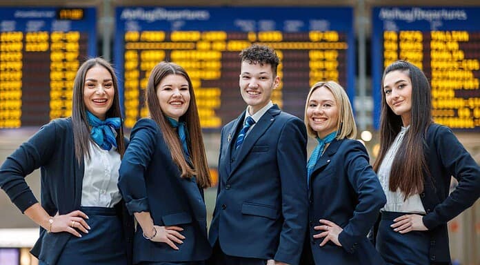 Airport Nürnberg erwartet 690.000 Passagiere Airport Nürnberg: Über 1.000 Flughafenmitarbeiterinnen und -mitarbeiter sorgen für ein entspanntes Abheben