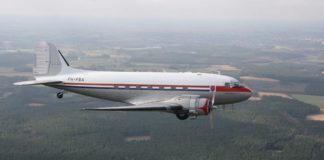 DC-3 Royal Dakota