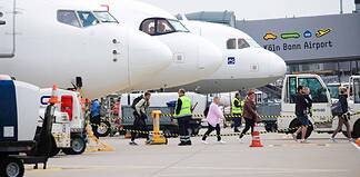 Flughafen Köln Bonn, Vorfeld