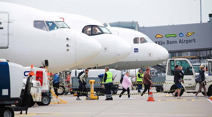 Flughafen Köln Bonn zieht positive Ferienbilanz Flughafen Köln Bonn, Vorfeld