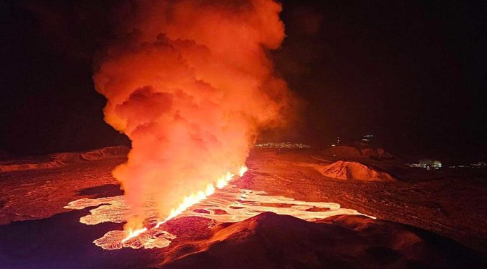Vulkanausbruch auf Island: Keine Auswirkungen auf den Flugverkehr Vulkanausbruch auf Island: Beeindruckende Aussicht aus dem Flugzeug