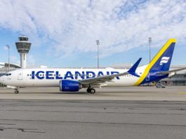 Boeing 737 Max8 TF-ICY von Icelandair - erste Maschine in neuen Farben