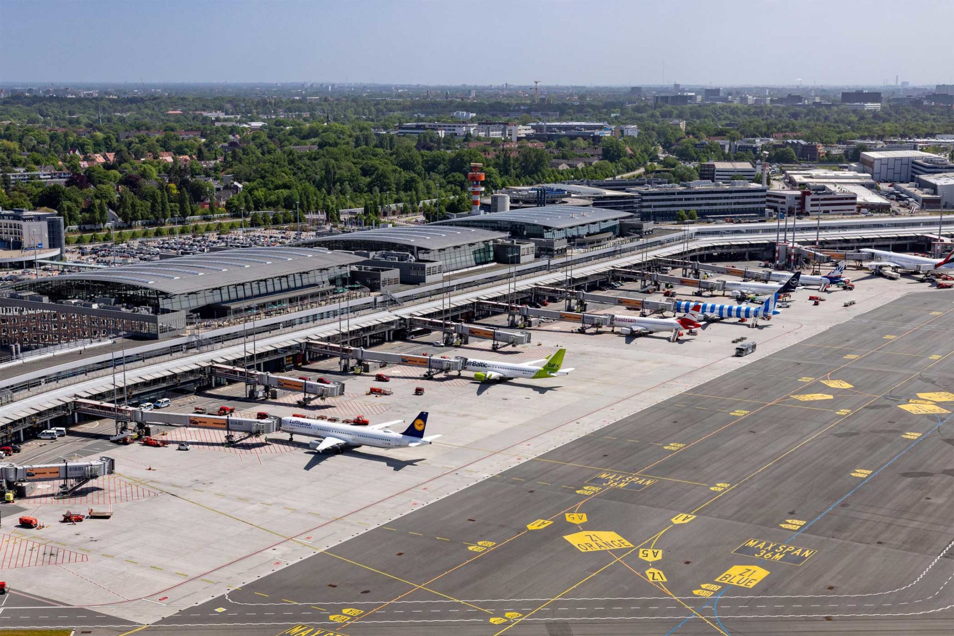 Hamburg Airport - Vorfeld
