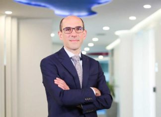 Till Streichert wurde vom Aufsichtsrat der Deutschen Lufthansa AG in den Vorstand der Gesellschaft berufen und übernimmt als Chief Financial Officer (CFO) die Leitung des Finanzressorts.