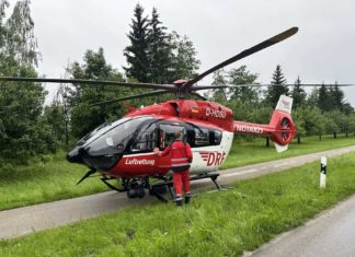 Überflutungen in Bayern: Christoph München unterstützt Suche nach vermisster Person aus der Luft (Quelle: DRF Luftrettung)