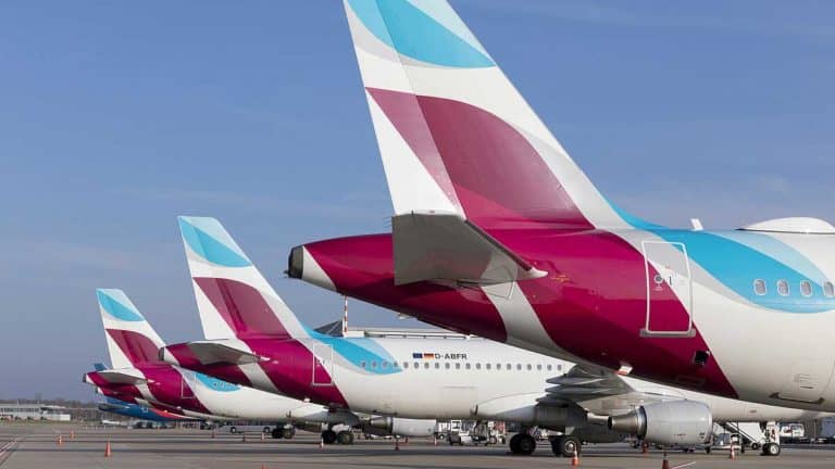 Eurowings Airbus A320 Line-Up
