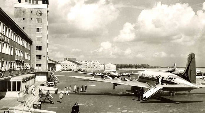 Air France feiert 75 Jahre-Jubiläum in München Am 18. Oktober 1949 landete erstmals ein Air France-Flugzeug in München-Riem auf dem Weg nach Wien.
