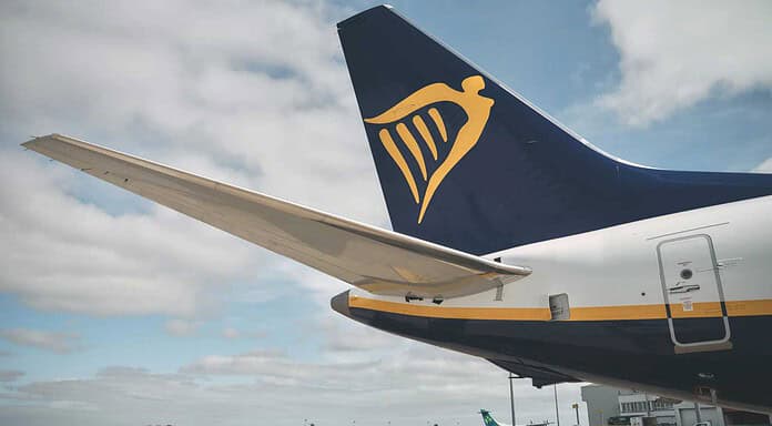 Ryanair kündigt neue Routen für Sommerflugplan 2025 an Ryanair Elevator