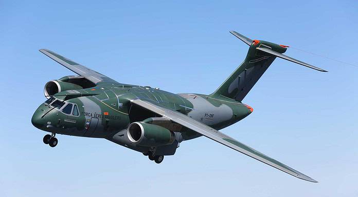 Embraer celebrates 10 years of the KC-390 multi-role transport aircraft Embraer KC-390 Millennium first flight