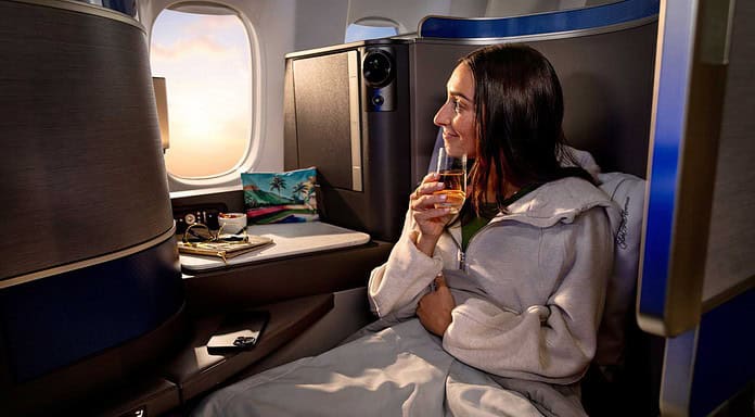 United Airlines sees increase in solo travelers United Airlines sees increase in solo travelers