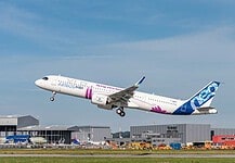 EASA genehmigt Airbus A321XLR mit GTF-Engines Airbus A321XLR-Testflugzeug mit Pratt&Whitney-Triebwerken beim Start