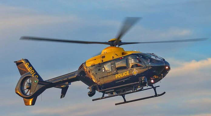 Airbus liefert H135 an britische National Police Air Service (NPAS) Airbus H135 im Dienst des National Police Air Service (NPAS)