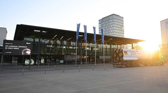ESA & DLR organisieren internationale Konferenz zu Weltraumschrott 9. European Conference on Space Debris in Bonn