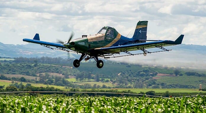 Embraer präsentiert Sprühflugzeug Ipanema 203 auf der Agrishow Embraer IPANEMA 203 Nova pintura