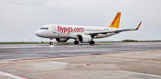 Dortmund Airport, Flugvorfeld, Pegasus Erstflug nach Antalya