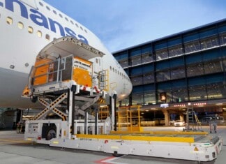 Flugzeugabfertigung mit Elektrofahrzeugen