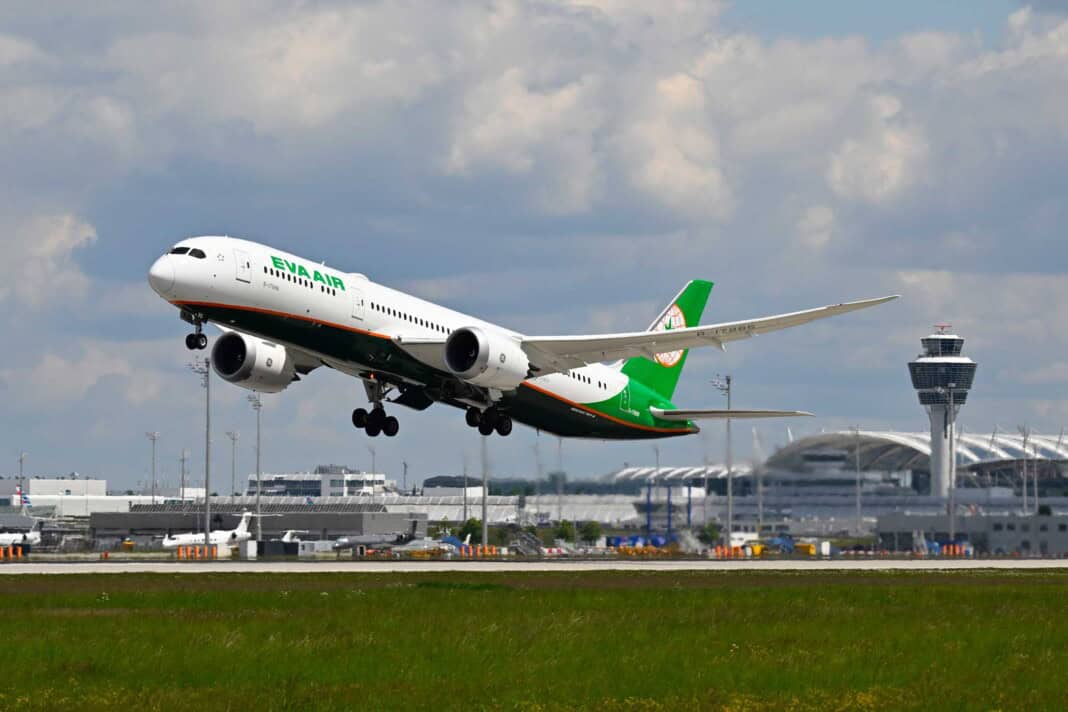 EVA AIR startet am Flughafen München
