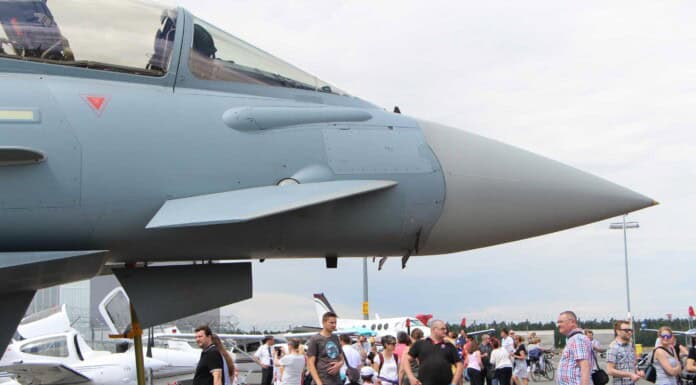 Flughafen Nürnberg feiert 70. Jubiläum mit großem Flughafenfest Eurofighter auf dem Flughafen Nürnberg