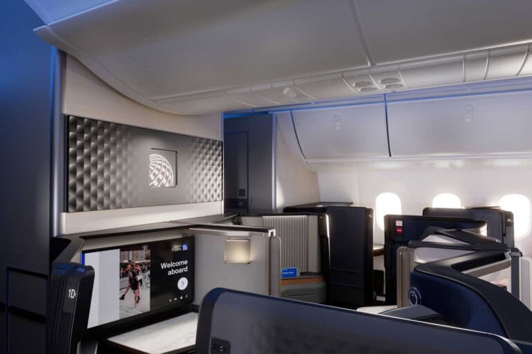 United Polaris Studio B787-9 - Kabine