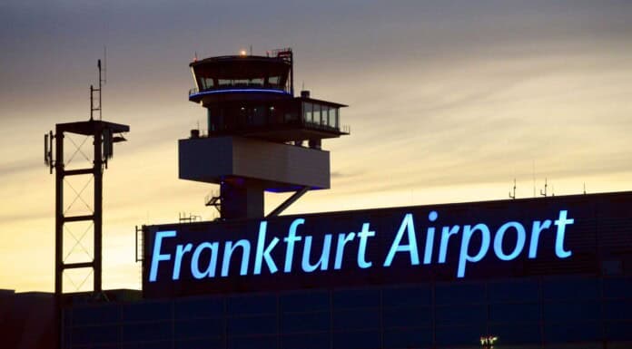 Flughafen Frankfurt: Neues Betriebskonzept für eine nachhaltige Zukunft DFS Tower Flughafen Frankfurt