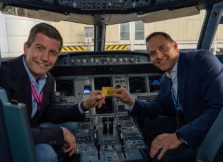 Ian Malin (left), Chief Financial Officer Wizz Air, and Dan Edelman of American Express.