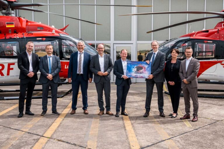 Ten new H140s for DRF Luftrettung - a reason to celebrate for Hans-Christian Ohm, Head of Central Purchasing at DRF Luftrettung, Yves Klauer, Manager Sales and Customer Relations, and Thomas Hein, Head of Europe Region, both at Airbus Helicopters, Dr. Krystian Pracz, Chairman of the Board of Management, and Andreas Kneer, Head of Finance, both at DRF Luftrettung, Dr. Dirk Petry, Head of H135 & H140 Programs and Petra Lanuschny, Program Manager H135 & H140 Contracts, both at Airbus Helicopters, as well as Roman Morka, Member of the Board of Directors at DRF air rescue.