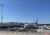 Reisende am TRIWO Hahn Airport