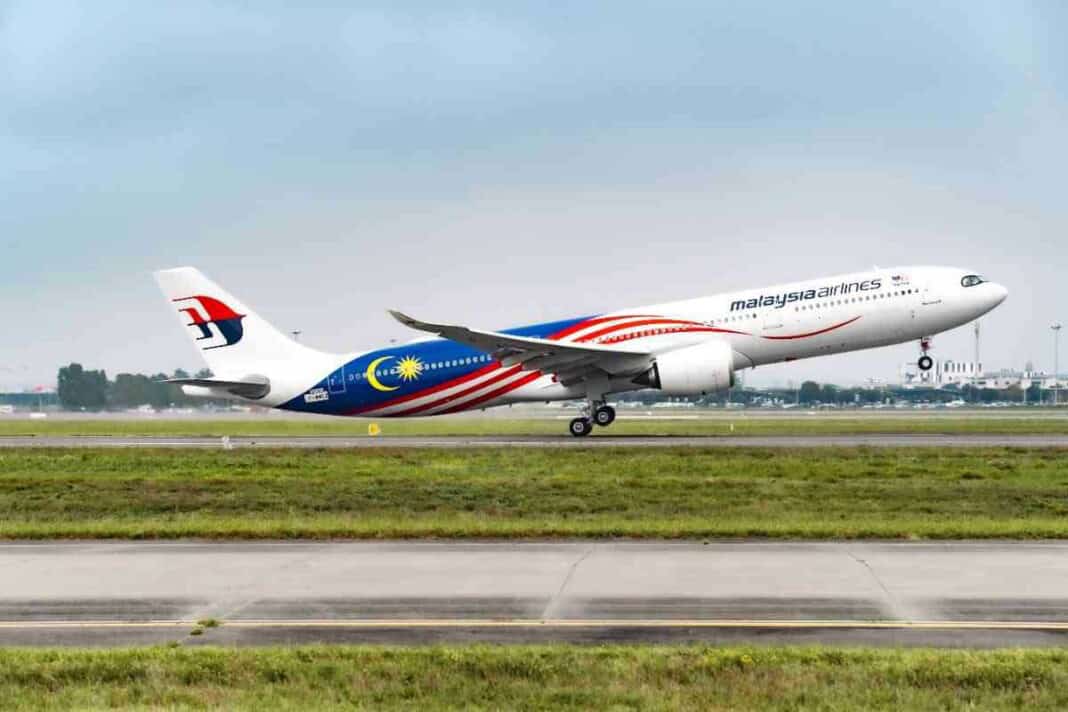 Malaysia Airlines A330-900