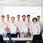 Die beiden Gewinnerteams ASCLERA und AETHER bei der Siegerehrung der DLR Design Challenge 2025