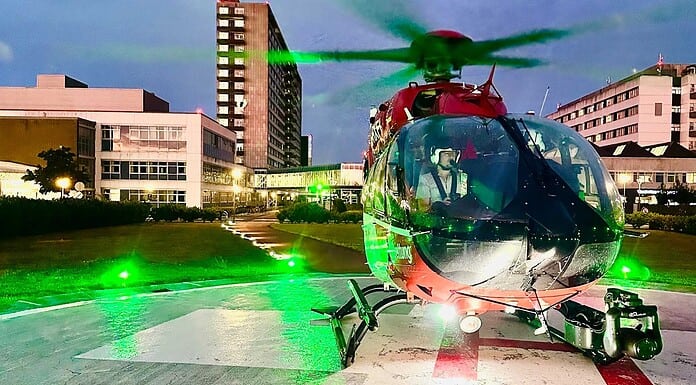 Christoph Europa 5: 24h-Luftrettung von Niebüll nach Dänemark Grenzenlose Hilfe aus der Luft: Christoph Europa 5 fliegt jetzt auch nachts lebensrettende Einsätze in Dänemark