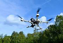 Automatisierte Drohne liefert Live-Bilder vom Einsatzort