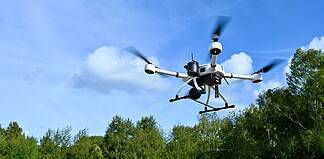 Automatisierte Drohne liefert Live-Bilder vom Einsatzort