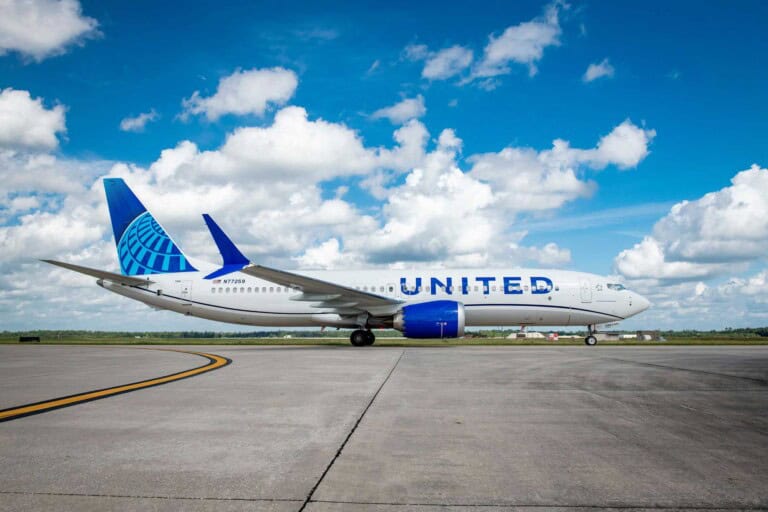 United Airlines 737-MAX