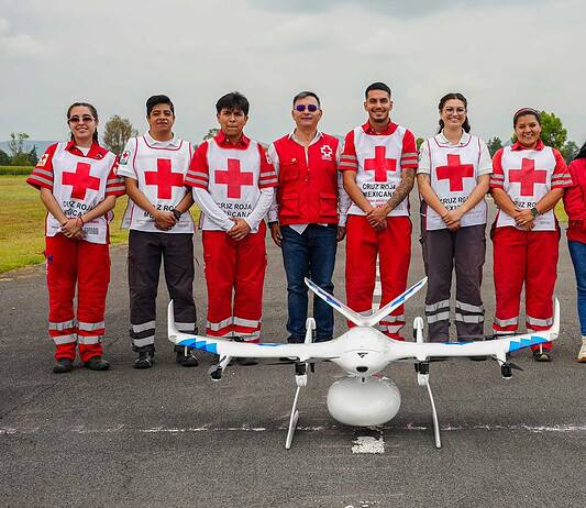Drones used to provide medical care in Mexico Wingcopter Sincronía Logística Team