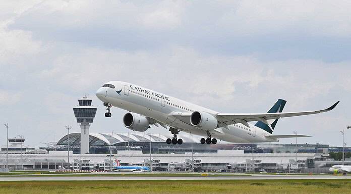 Flughafen München präsentiert Winterflugplan mit neuen Zielen und erweiterten Verbindungen Cathay Pacific Airways am Flughafen München