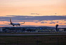 In den Herbstferien erwartet der Airport Nürnberg jede Menge Reisende, die in Richtung Sonne unterwegs sind.