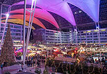 Flughafen München: Weihnachtsmarkt im München Airport Center (MAC) Weihnachtsmarkt und Wintermarkt im München Airport Center (MAC)