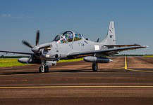 Embraer A-29 Super Tucano für die Luftwaffe von Uruguay beim Start