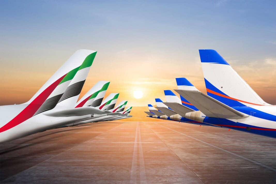 Emirates und Air Peace Flugzeuge