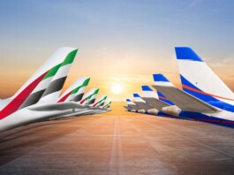 Emirates und Air Peace Flugzeuge