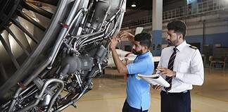 Emirates is looking for aircraft engineers and technicians worldwide.