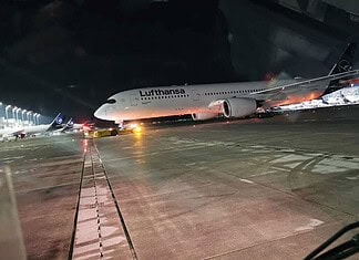 Flughafen München Vorfeld mit Lufthansa Airbus A350 bei Nacht