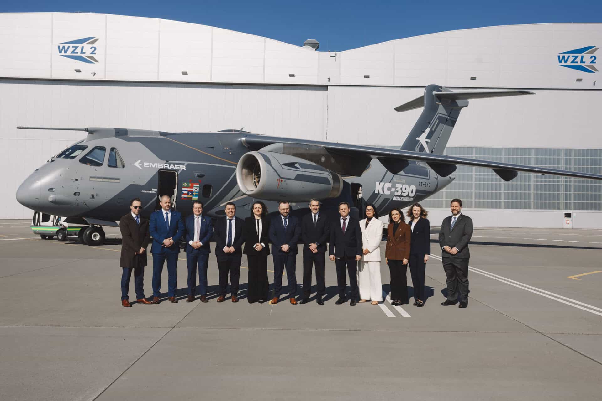Embraer stellt die KC-390 Millennium dem WZL-2 vor, während die Unternehmen ihre MRO-Kooperation in Polen vorantreiben.