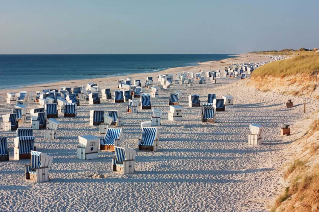 Strandkörbe am Srand von Sylt